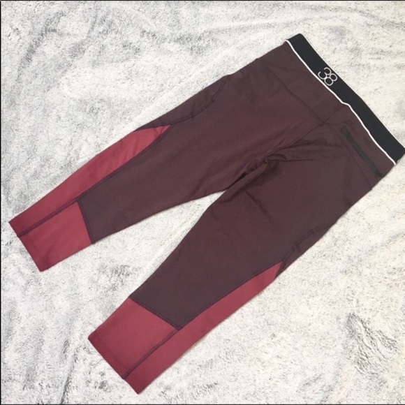 Theory 38 Cropped Maroon Leggings - Picture 7 of 8